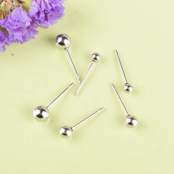 raise holes, light balls, round beads, earrings, female mini earbone nails, simple small earrings
raise holes, light balls, round beads, earrings, female mini earbone nails, simple small earrings