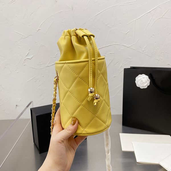 cross body designer bags crossbody bag barrel-shaped high-capacity evening party shopping business occasions 4 colors with box exquisite pac
cross body designer bags crossbody bag barrel-shaped high-capacity evening party shopping business occasions 4 colors with box exquisite pac