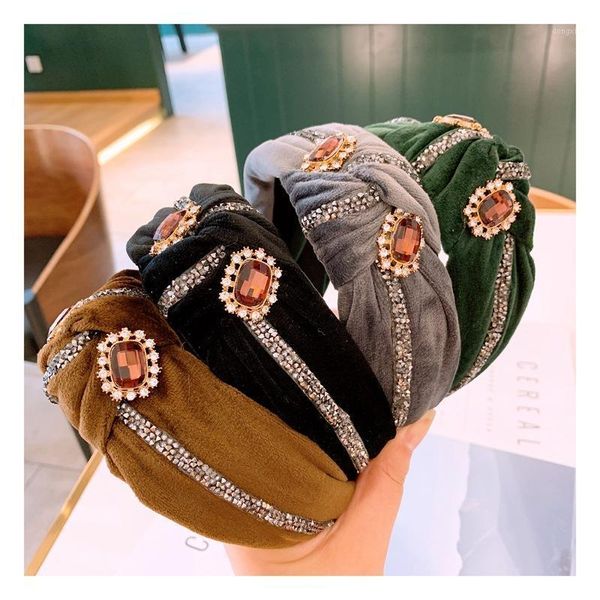 women hair hoops rhinestone velvet headband baroque gemstones princess hairband girls dance party boutique accessories1
women hair hoops rhinestone velvet headband baroque gemstones princess hairband girls dance party boutique accessories1