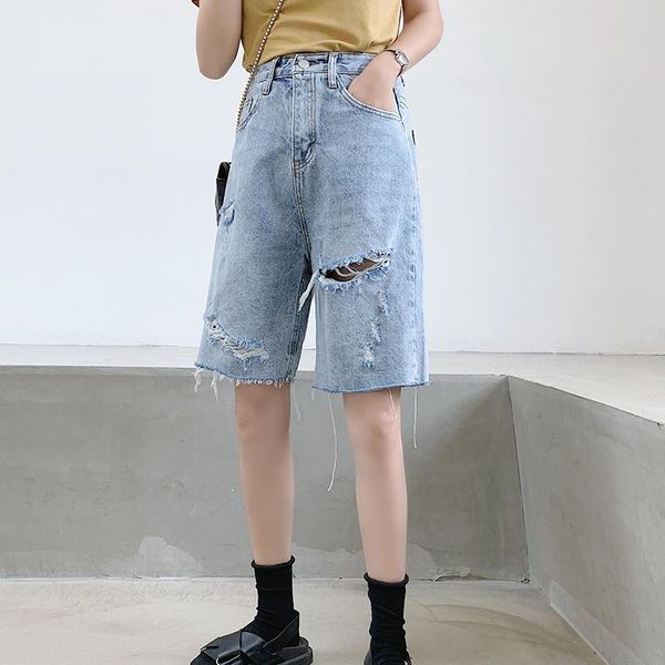 women's jeans l-4xl plus size tall waist woman summer with holes knee-length female students vintage denim trousers loose half shorts, Blue
women's jeans l-4xl plus size tall waist woman summer with holes knee-length female students vintage denim trousers loose half shorts, Blue