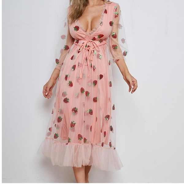 casual dresses v-neck belt strawberry stamping long-sleeved party mid-length net yarn summer 2021 women's girl lace dress, Black;gray
casual dresses v-neck belt strawberry stamping long-sleeved party mid-length net yarn summer 2021 women's girl lace dress, Black;gray