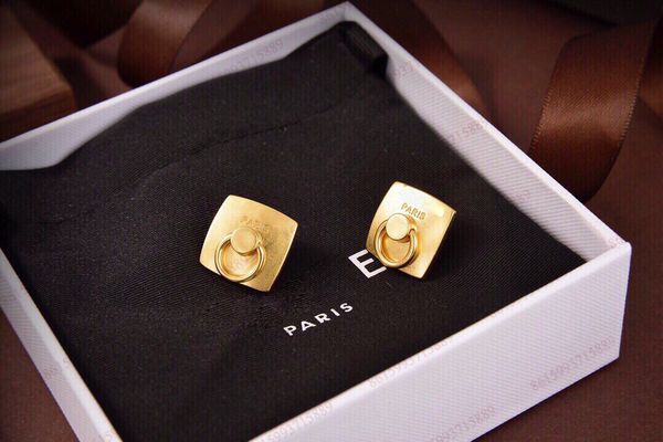 personality golden earrings women earrings high-end charm earring new fashion jewelry brass material gold elegant and elegant design
personality golden earrings women earrings high-end charm earring new fashion jewelry brass material gold elegant and elegant design