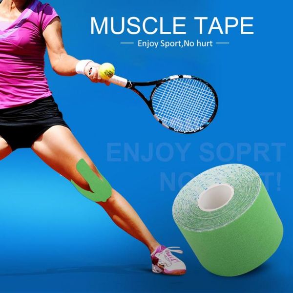 elbow & knee pads muscle tape bandage 1 roll cotton elastic adhesive strain sports sticker for safety accessories, Black;gray
elbow & knee pads muscle tape bandage 1 roll cotton elastic adhesive strain sports sticker for safety accessories, Black;gray
