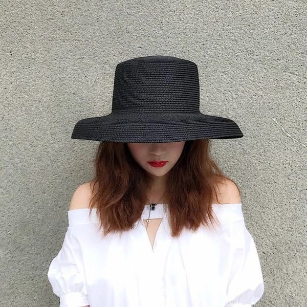 temperament hepburn wind bell shaped big brimmed straw hat black-and-white light plate summer travel beach sunshade hat tide, Blue;gray
temperament hepburn wind bell shaped big brimmed straw hat black-and-white light plate summer travel beach sunshade hat tide, Blue;gray