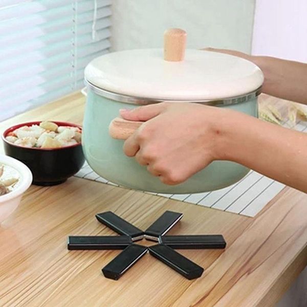 mats & pads non-slip pot pad creative heat eat mat kitchen folded against the table dishes insulation
mats & pads non-slip pot pad creative heat eat mat kitchen folded against the table dishes insulation
