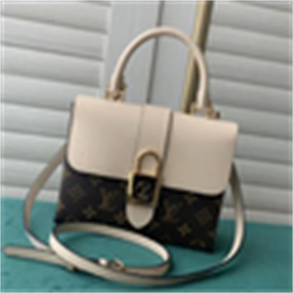 cross designer body luxury m44654 evening lock handbag clutches handbags totes iconic bag handles shoulder bags
cross designer body luxury m44654 evening lock handbag clutches handbags totes iconic bag handles shoulder bags