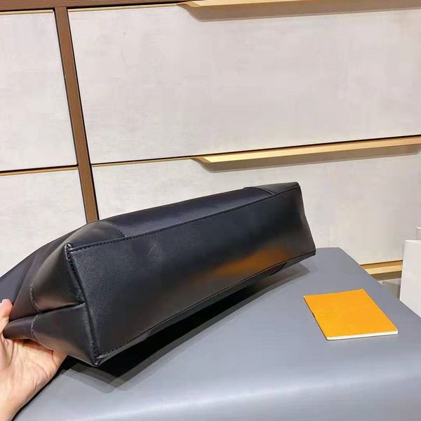 single shoulder bag female fashion high-capacity package oxford cloth light between women's steamed stuffed bun women totes purses hand
single shoulder bag female fashion high-capacity package oxford cloth light between women's steamed stuffed bun women totes purses hand