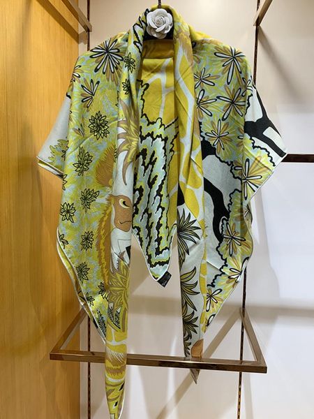 scarves high-end elegant women giraffe classic color print quality silk cashmere warm large square scarf shawl, Blue;gray
scarves high-end elegant women giraffe classic color print quality silk cashmere warm large square scarf shawl, Blue;gray