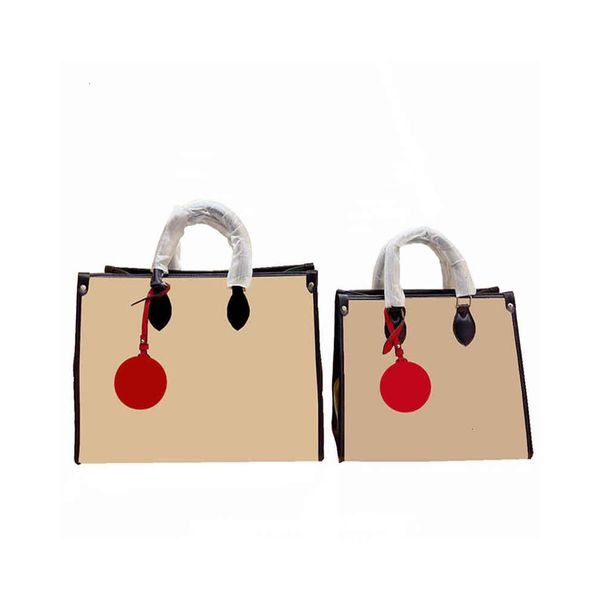 totes summer beach women's original straw woven large-capacity shopping bag luxury designer handbag 2021 eco-friendly fabric and leathe
totes summer beach women's original straw woven large-capacity shopping bag luxury designer handbag 2021 eco-friendly fabric and leathe