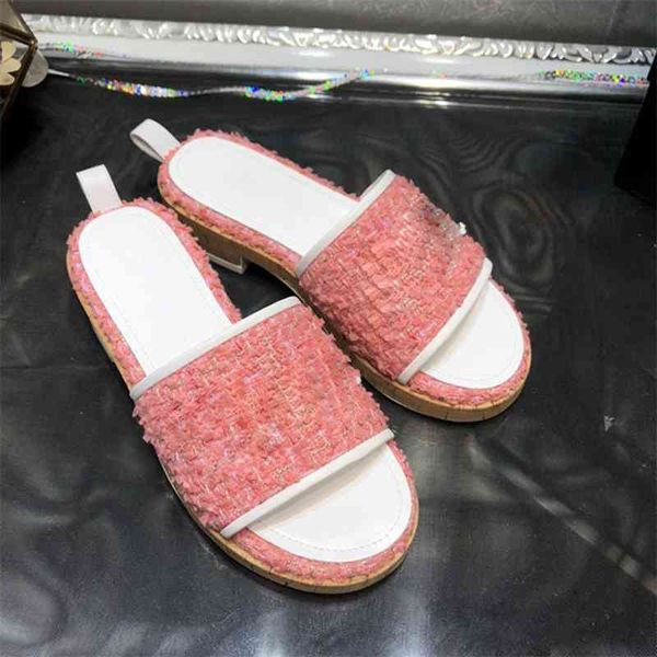 luxury brand 2021 spring and summer new women's chain honey slippers horseshoe heel sandals, Black
luxury brand 2021 spring and summer new women's chain honey slippers horseshoe heel sandals, Black