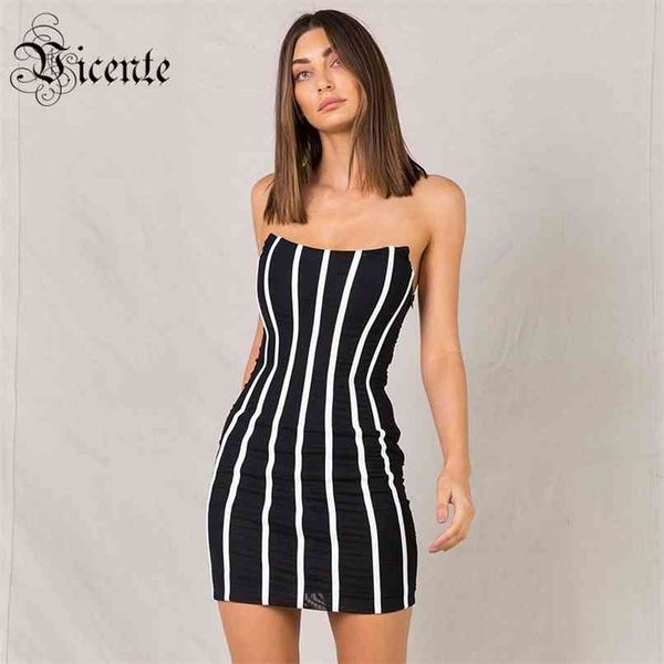 chic white striped splicing design strapless sleeveless celebrity party bandage mini dresss 210520, Black;gray
chic white striped splicing design strapless sleeveless celebrity party bandage mini dresss 210520, Black;gray