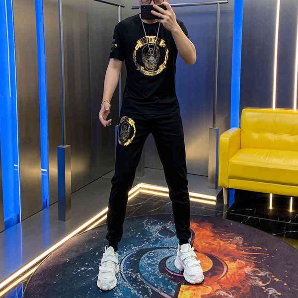 hoodies summer skull head drill embroidered two pieces red fashion beautiful young leisure suit, Black
hoodies summer skull head drill embroidered two pieces red fashion beautiful young leisure suit, Black
