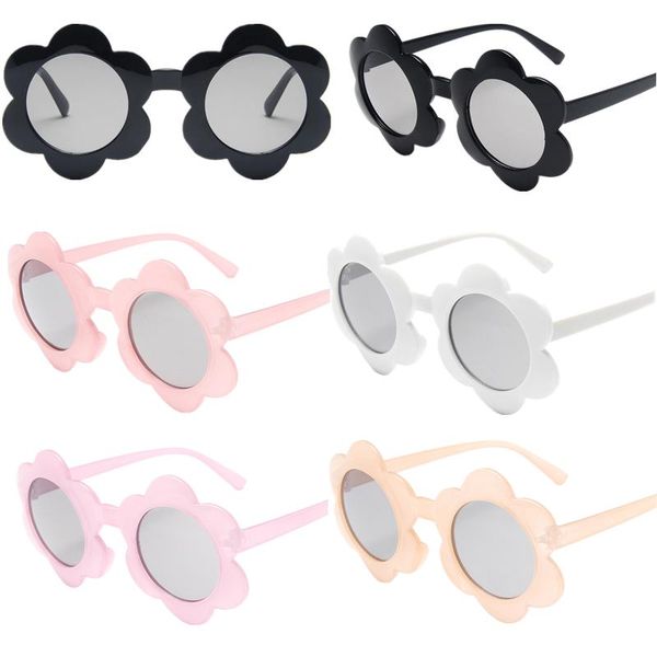 summer jelly color transparent sunglasses children girls round flower shape kid sun glasses baby small frame personality hair accessories, Slivery;white
summer jelly color transparent sunglasses children girls round flower shape kid sun glasses baby small frame personality hair accessories, Slivery;white