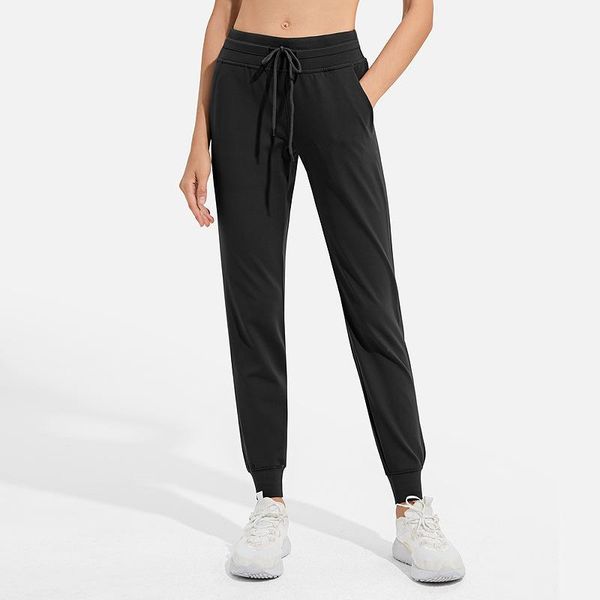 running pants drawstring sport joggers women loose breathable athletic gym fitness sweatpants with side pockets casual sports, Black;blue
running pants drawstring sport joggers women loose breathable athletic gym fitness sweatpants with side pockets casual sports, Black;blue