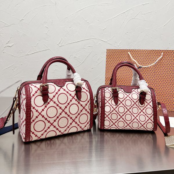 fashion bag totes handbag shoulder bags women all-match cross body bag wear-resistant material
fashion bag totes handbag shoulder bags women all-match cross body bag wear-resistant material