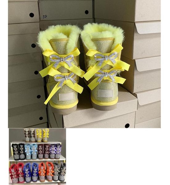 2021 new diamond woman sheep fur one snow boots woman manual iron drill heel bright us4-10, Black
2021 new diamond woman sheep fur one snow boots woman manual iron drill heel bright us4-10, Black