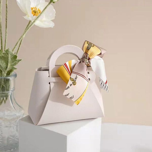 gift wrap 10pcs wedding favors white pink red orange candy box and bags with ribbon leather retrun souvenir for guests
gift wrap 10pcs wedding favors white pink red orange candy box and bags with ribbon leather retrun souvenir for guests