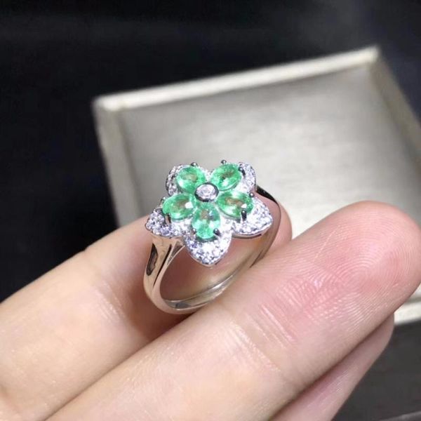 woman ring, natural emerald, good color, beautiful 925 silver cluster rings, Golden;silver
woman ring, natural emerald, good color, beautiful 925 silver cluster rings, Golden;silver
