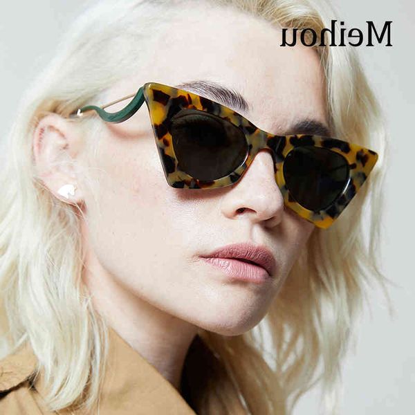 vintage cat eye glasses for women 2021 small triangle transparent glasses ladies new brand designer leopard shades sunglasses glasses wholes, White;black
vintage cat eye glasses for women 2021 small triangle transparent glasses ladies new brand designer leopard shades sunglasses glasses wholes, White;black