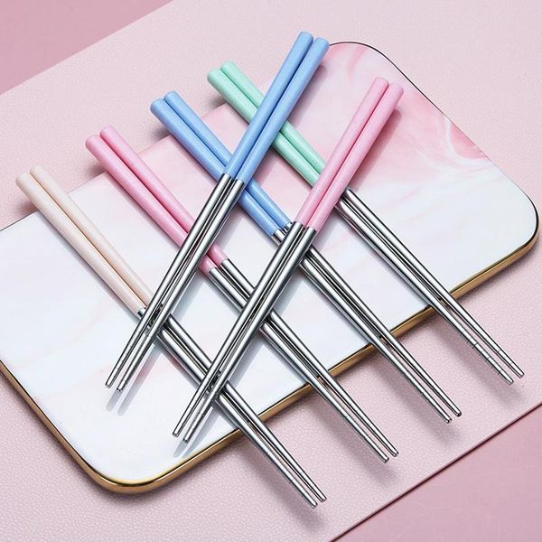chopsticks 304 stainless steel anti-scalding non-slip durable solid set environmentally friendly and easy to clean without oil
chopsticks 304 stainless steel anti-scalding non-slip durable solid set environmentally friendly and easy to clean without oil