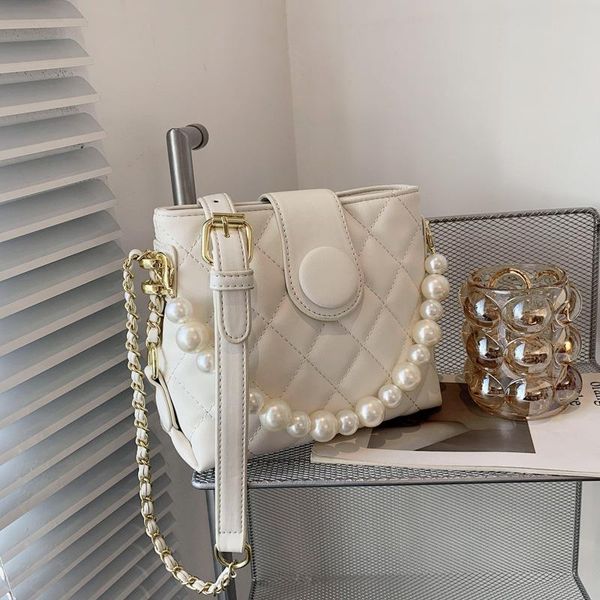 evening bags womens handbags chain women's summer 2021 fashion messenger red pearl portable bucket bag purses
evening bags womens handbags chain women's summer 2021 fashion messenger red pearl portable bucket bag purses