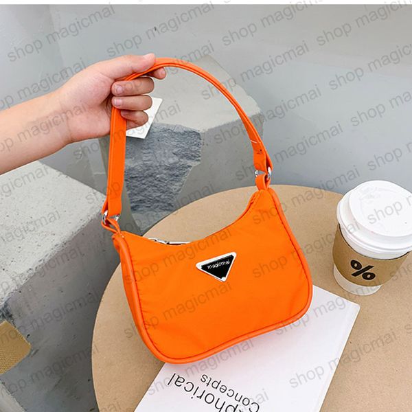 designer trendy kids bag lovely shoulder handbag girls candy color orange purple green black adjustable mini cute women size:17*14*5
designer trendy kids bag lovely shoulder handbag girls candy color orange purple green black adjustable mini cute women size:17*14*5