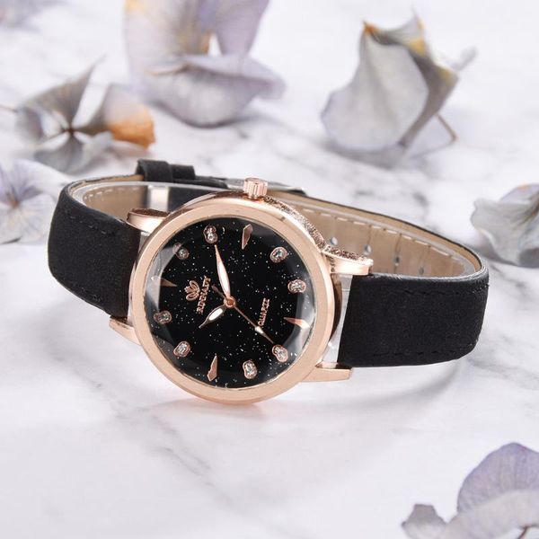 women's watches luxury temperament lady irregular mirror leather belt watch analog quartz diamond reloj hombre saatler b40 wristwatches, Slivery;brown
women's watches luxury temperament lady irregular mirror leather belt watch analog quartz diamond reloj hombre saatler b40 wristwatches, Slivery;brown