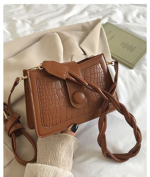 advanced women's bag fashion texture armpit versatile retro single shoulder messenger
advanced women's bag fashion texture armpit versatile retro single shoulder messenger