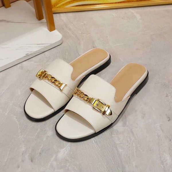 2021 classic summer beach slippers indoor flat sandals perfect exquisite metal style all-match flip-flops fashion and comfort, Black
2021 classic summer beach slippers indoor flat sandals perfect exquisite metal style all-match flip-flops fashion and comfort, Black