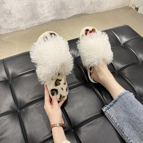 slippers cute girl pink plush female autumn 2021 indoor home flip-flops non-slip bottom cotton, Black
slippers cute girl pink plush female autumn 2021 indoor home flip-flops non-slip bottom cotton, Black