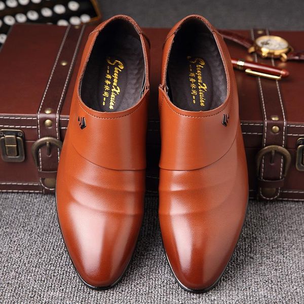 dress shoes a1642021 autumn business casual british formal wear pointed toe caps men's trend all-match leather shoes., Black
dress shoes a1642021 autumn business casual british formal wear pointed toe caps men's trend all-match leather shoes., Black