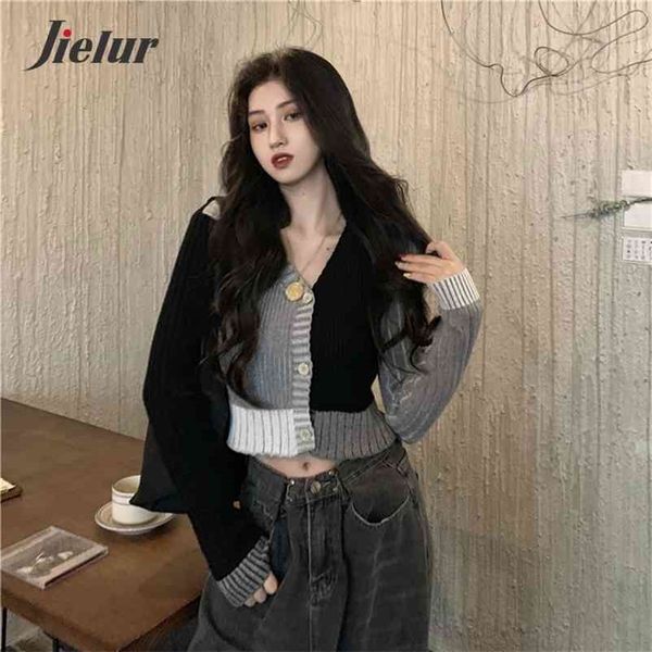 v-neck cardigans sweater women autumn winter pull femme chic slim short button patchwork cardigan sweaters 210426, White;black
v-neck cardigans sweater women autumn winter pull femme chic slim short button patchwork cardigan sweaters 210426, White;black