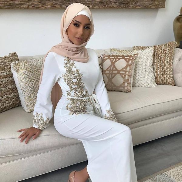 ethnic clothing 2021 embroidery abaya dubai turkish muslim kaftan islamic women's robe, Red
ethnic clothing 2021 embroidery abaya dubai turkish muslim kaftan islamic women's robe, Red