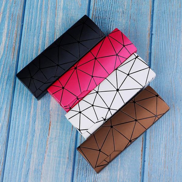 toiletry kits fashion glasses box protective case women men portable sunglasses 
toiletry kits fashion glasses box protective case women men portable sunglasses