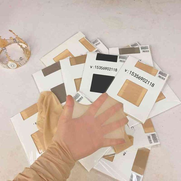socks jifan cut 5d ultra thin breathable silk stockings invisible velvet women's bottom pantyhose, Black;white
socks jifan cut 5d ultra thin breathable silk stockings invisible velvet women's bottom pantyhose, Black;white