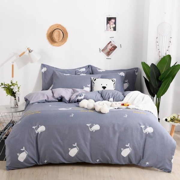 bedding sets breathable 130 gsm microfiber king ,twin ,full size,4 pieces set 1 duvet cover ,2 pillow shams and bed sheet
bedding sets breathable 130 gsm microfiber king ,twin ,full size,4 pieces set 1 duvet cover ,2 pillow shams and bed sheet