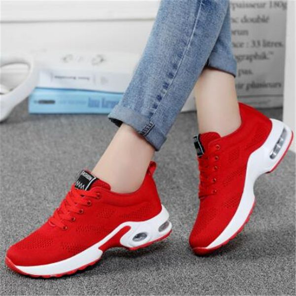 dense mesh flying woven womens shoes all-match comfortable casual plus size sneakers spring new fashion and beautiful
dense mesh flying woven womens shoes all-match comfortable casual plus size sneakers spring new fashion and beautiful