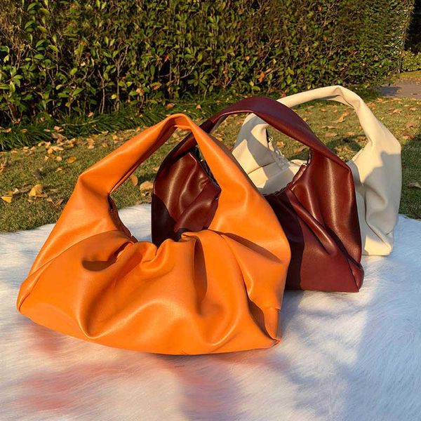 evening bags women handbags brand shoulder for large soft leather hand bag purse trendy woman's fashion design
evening bags women handbags brand shoulder for large soft leather hand bag purse trendy woman's fashion design