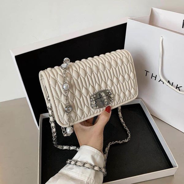 evening bags 2021 summer fashion ins versatile chain bag single shoulder messenger fashionable embroidery small square for women
evening bags 2021 summer fashion ins versatile chain bag single shoulder messenger fashionable embroidery small square for women