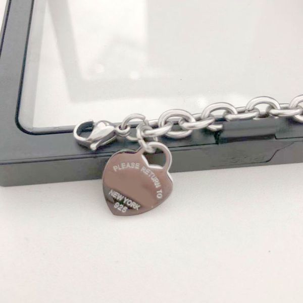 designer bracelet fashion chain jewelry 15mm heart round bracelets women stainless steel couple fashion valentine day christmas gifts girlfr, Black
designer bracelet fashion chain jewelry 15mm heart round bracelets women stainless steel couple fashion valentine day christmas gifts girlfr, Black