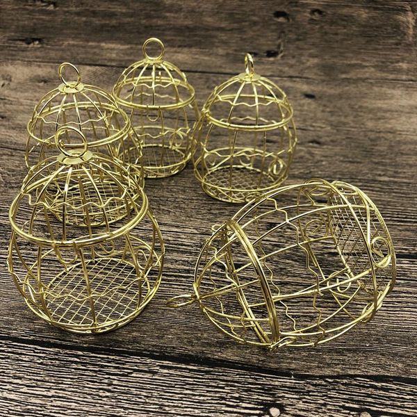 gift wrap 1pcs mini metal gold vintage retro bird cage candy boxes baby shower favor box for guests party birthday souvenir
gift wrap 1pcs mini metal gold vintage retro bird cage candy boxes baby shower favor box for guests party birthday souvenir