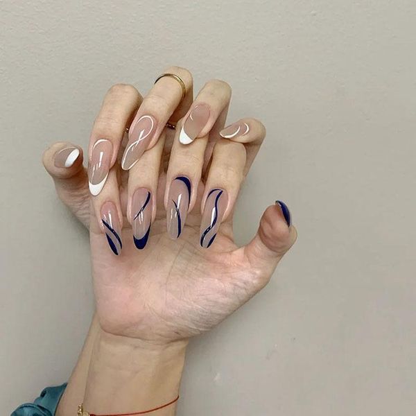 false nails long fake blue & white wavy lines round head nail stickers glue type finished 24 patch, Red;gold
false nails long fake blue & white wavy lines round head nail stickers glue type finished 24 patch, Red;gold