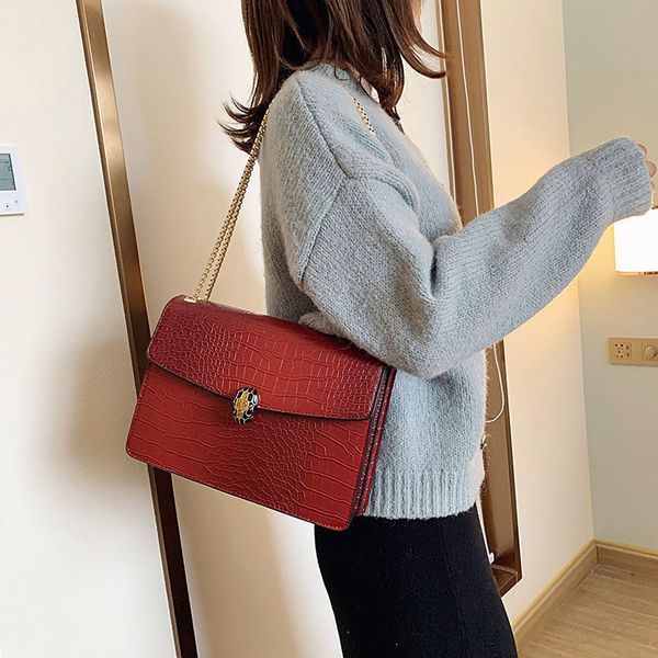 louis vutton bagretro 2021 new advanced large snake head women's chain messenger student versatile shoulder bagf bag
louis vutton bagretro 2021 new advanced large snake head women's chain messenger student versatile shoulder bagf bag