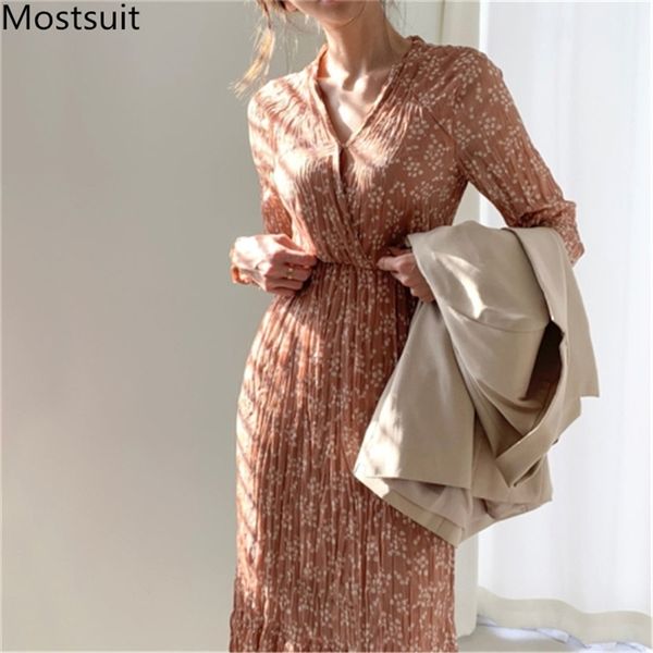spring chiffon floral printed korean long dress women sleeve v-neck high waist a-line pleated elegant fashion vestidos 210513, Black;gray
spring chiffon floral printed korean long dress women sleeve v-neck high waist a-line pleated elegant fashion vestidos 210513, Black;gray