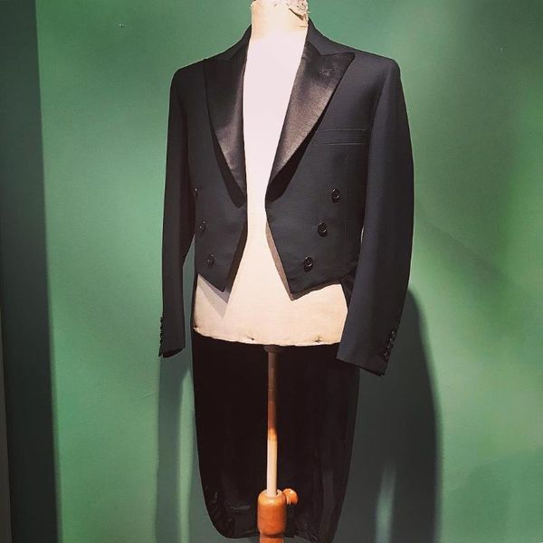 men's suits & blazers 2021 fashion handsome black male long suit tuxedo wedding for prom blazer classic evening set custom made, White;black
men's suits & blazers 2021 fashion handsome black male long suit tuxedo wedding for prom blazer classic evening set custom made, White;black