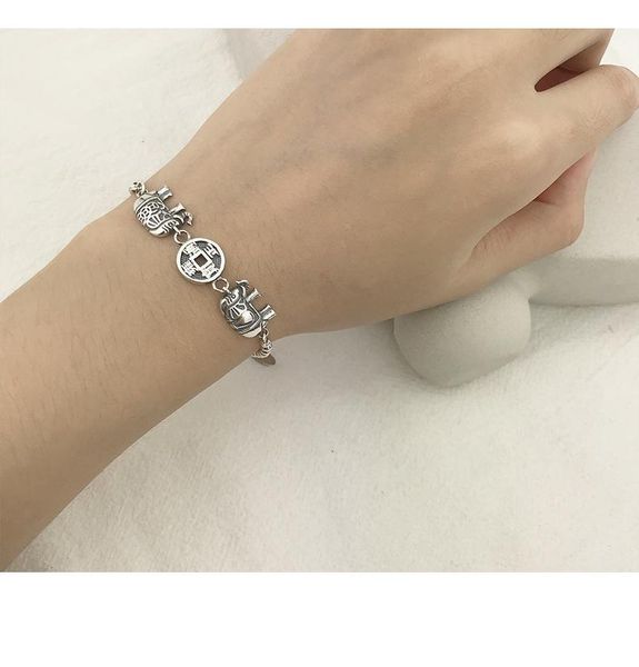 european and american fashion original wristband, snake chain bracelet, lady pendant, bead bracelet charm bracelets, Golden;silver
european and american fashion original wristband, snake chain bracelet, lady pendant, bead bracelet charm bracelets, Golden;silver