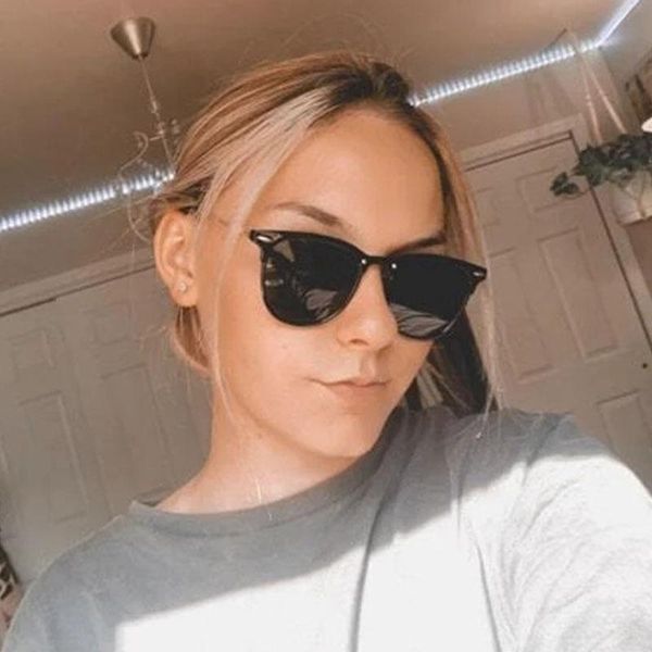 sunglasses fashion rivet sun glasses trendy vintage women plastic metal frame men shades stylish lunette de soleil femme uv400, White;black
sunglasses fashion rivet sun glasses trendy vintage women plastic metal frame men shades stylish lunette de soleil femme uv400, White;black