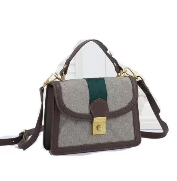 20ss baguette women luxurys designers shoulder bags fashion full letter womens handbags purses designer underarm bag small totes with box 88
20ss baguette women luxurys designers shoulder bags fashion full letter womens handbags purses designer underarm bag small totes with box 88