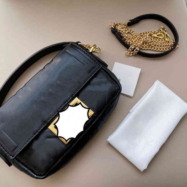 fashion new style french stick bag single shoulder messenger real leather color splicing mini
fashion new style french stick bag single shoulder messenger real leather color splicing mini