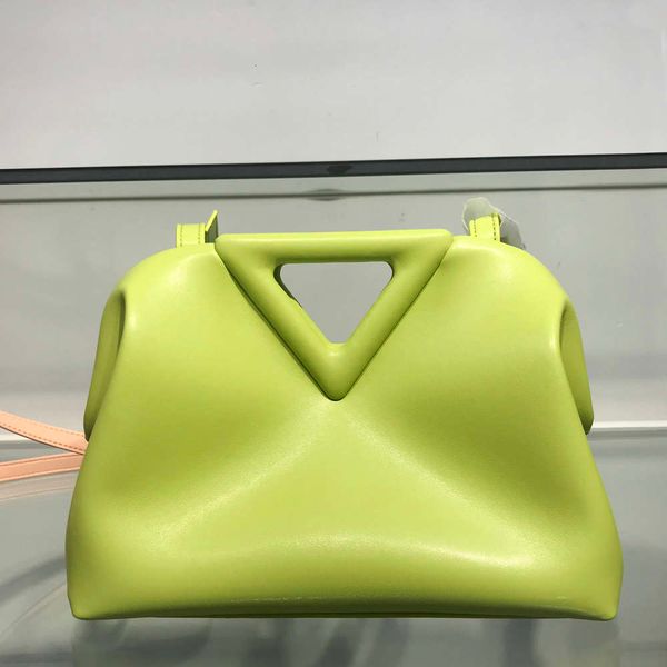 2021 fashion luxury handbags triangle tote bag women candy color bags menger designer women's shoulder ladies
2021 fashion luxury handbags triangle tote bag women candy color bags menger designer women's shoulder ladies